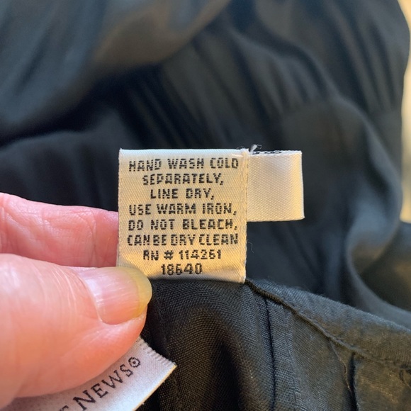 Black bohemian rayon maxi dress. Size 12. - Picture 11 of 11